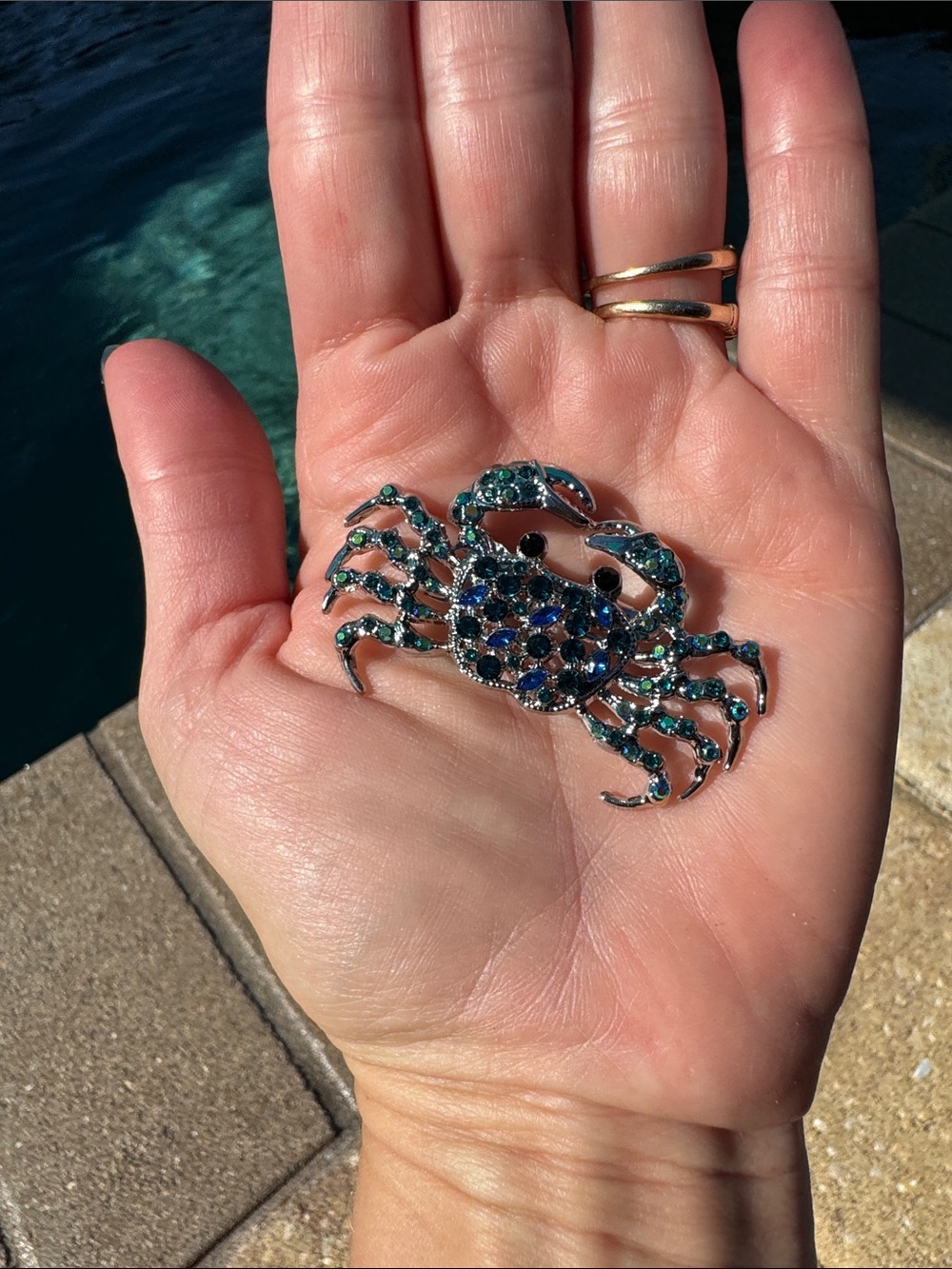 Blue Crab Brooch Silver with Multicolor Crystals